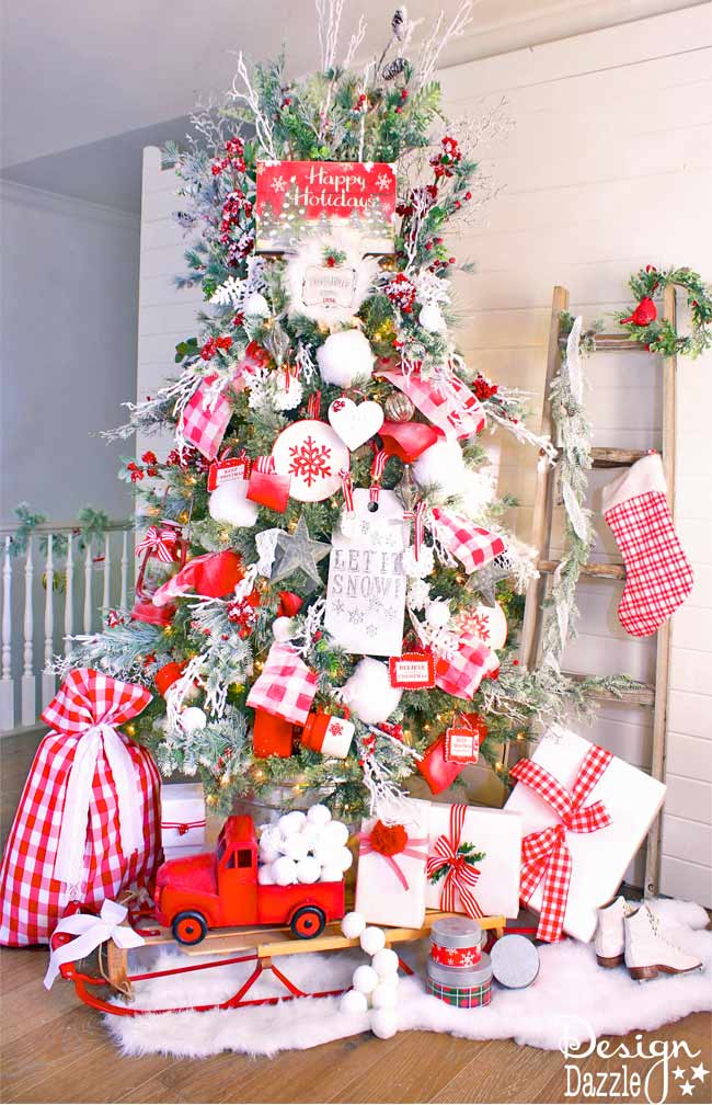 Mrs Clause Cottage Christmas Tree by design dazzle
